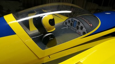 105.5" Slick 580 EXP - žlutá/modrá 2,67m