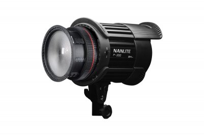 Nanlite P-200 LED Fresnel Light
