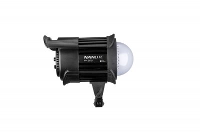 Nanlite P-200 LED Fresnel Light