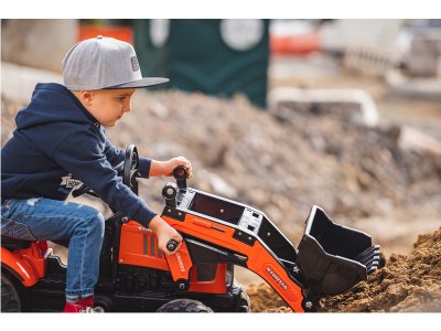 FALK - Šlapací traktor Kubota s nakladačem, rypadlem a vlečkou