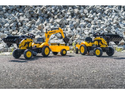 FALK - Šlapací traktor Komatsu s vlečkou a nakladačem