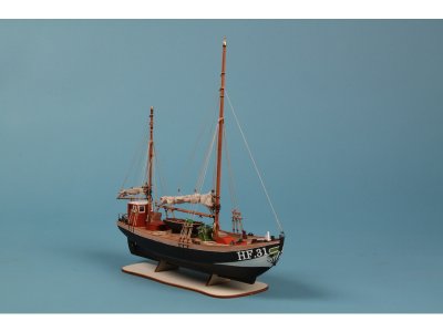 Dušek Maria HF 31 1:72 kit