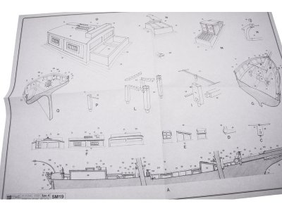 COREL Flying Fish 1860 1:50 kit