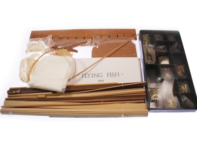 COREL Flying Fish 1860 1:50 kit