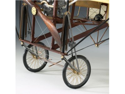 AMATI Bleriot XI 1909 1:10 kit
