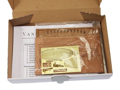 Vanguard Models Launch člun 26" 1:64 kit