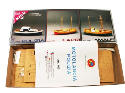 Mantua Model Policejní člun 1:35 kit
