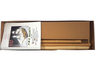 Mantua Model HMS Bounty 1:60 kit