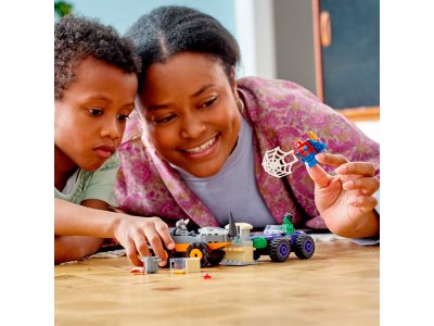 LEGO Marvel - Hulk vs. Rhino – souboj džípů