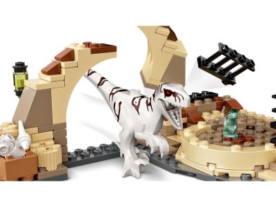 LEGO Jurassic World - Atrociraptor: honička na motorce