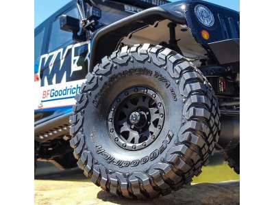 Pro-Line pneu 1.9" BFG T/A KM3 Predator Crawler (2)