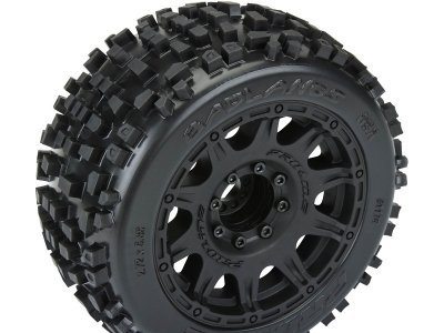 Pro-Line kolo 3.8", pneu Badlands, disk Raid H17 černý (2)