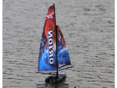 Orion plachetnice V2 RTR