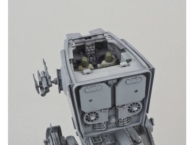 Revell BANDAI SW - AT-ST (1:48)