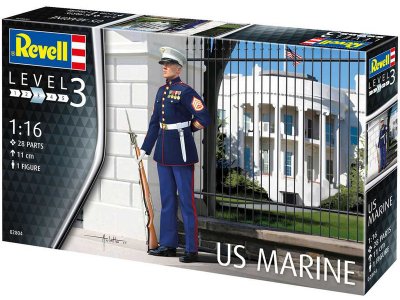 Revell figurky - US Marine (1:16)