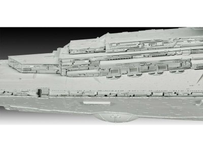 Revell SW Imperial Star Destroyer (1:2700)