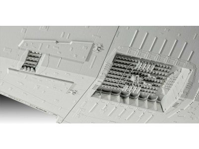 Revell SW Imperial Star Destroyer (1:2700)