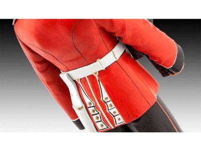 Revell figurka Queens Guard (1:16) sada