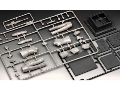 Revell figurka Queens Guard (1:16) sada