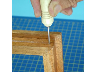Modelcraft zatloukač hřebíků, mosazné hřebíky 0.5x10mm (100ks)