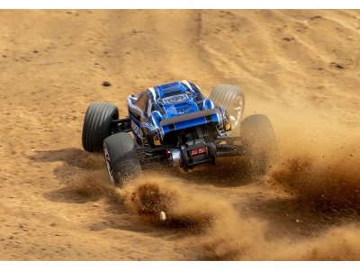 Traxxas Rustler 1:10 RTR červený s LED osvětlením