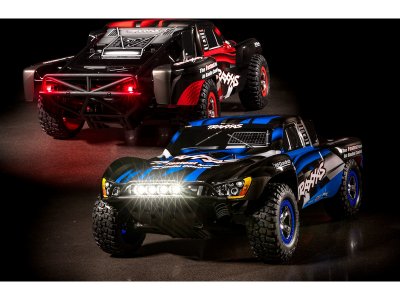 Traxxas Slash 1:10 RTR zelený s LED osvětlením