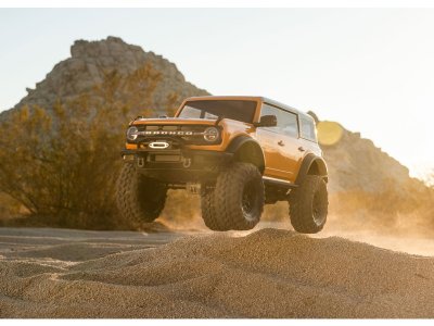 Traxxas TRX-4 Ford Bronco 2021 1:10 TQi RTR stříbrný