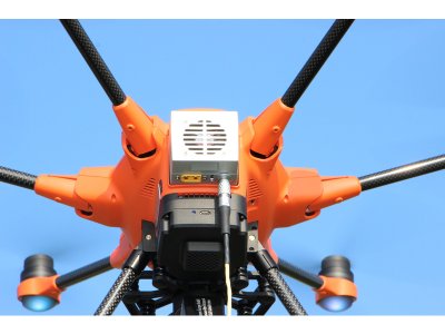 Yuneec H520/H520E: Extení zdroj X-stream R1 s automatickým navijákem