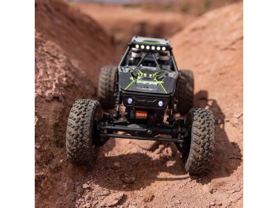 Axial Capra 1:18 4WD RTR šedá