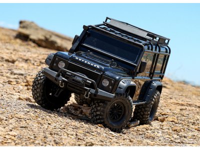 Traxxas TRX-4 Land Rover Defender 1:10 TQi RTR s navijákem pískový