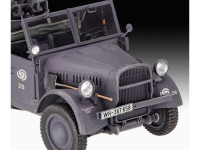 Revell 03339 Einheits-PKW Kfz.4 (1:35)