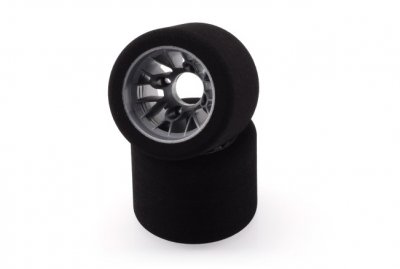 Mechové zadní gumy, PAN CAR 1/10, stříbrný disk, sh 35, 2 ks.