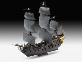 Revell 05499 Černá Perla 1:150